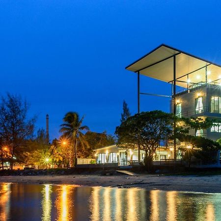 Aownoi Bay Resort 班武里府 外观 照片